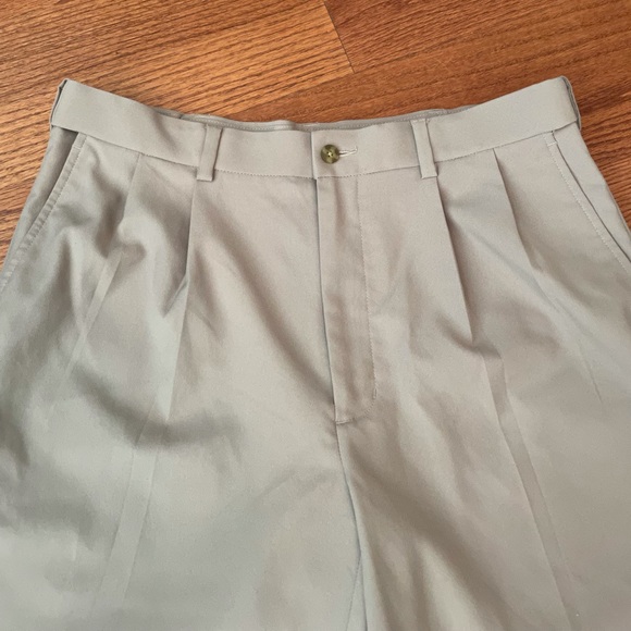 PGA Tour Khaki Shorts - Picture 2 of 7